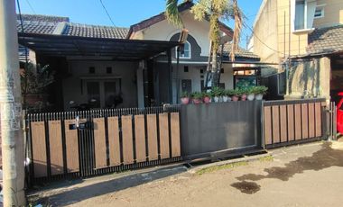 Dijual Rumah Di Dalam Komplek Antapani