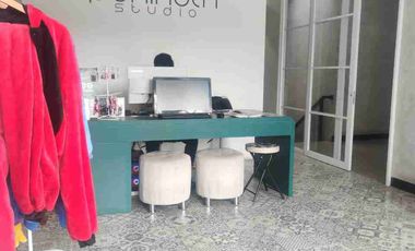 Murah Banget Jalan Besar Arteri Soekarno Hatta Tanah Dan Bangunan Dekat RS Panti Wilasa Kampus USM Sebelah Wizzmie Semarang