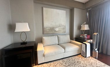 Raffles Residences Penthouse for sale 4 bedroom condominium in Makati