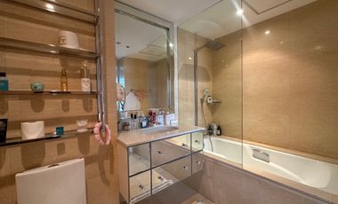 Raffles Residences Penthouse for sale 4 bedroom condominium in Makati