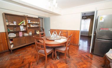 SE VENDE CASA A CUADRAS DE PLAYA CAVANCHA