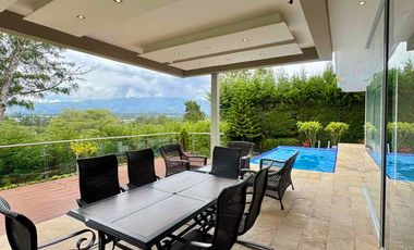 Casa de renta Club arrayanes Puembo