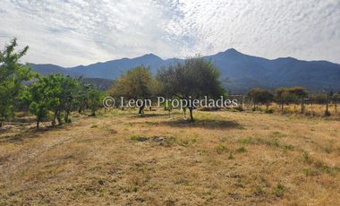 Leon Propiedades arrienda casa nueva en Alhué, Curacaví