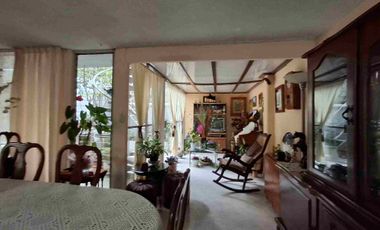 Casa en Venta en Lomas de Santa Cruz, Naucalpan de Juárez.