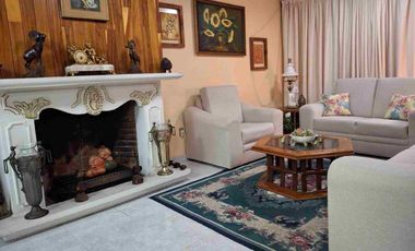 Casa en Venta en Lomas de Santa Cruz, Naucalpan de Juárez.