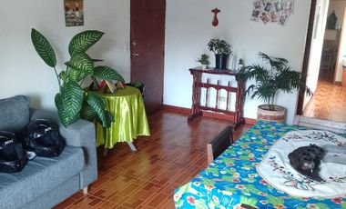 Vendo Apartamento Segundo Piso Cerca del aeropuerto Olaya Herrera.