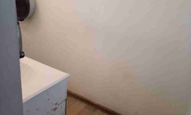 LOCAL SUPER UBICADO, EN PLAZA COMERCIAL