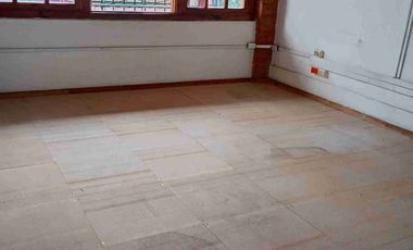 LOCAL SUPER UBICADO, EN PLAZA COMERCIAL