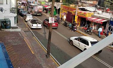 LOCAL SUPER UBICADO, EN PLAZA COMERCIAL