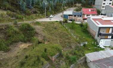 VENDO TERRENO EN LAS ORQUIDEAS CUENCA