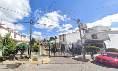 CASA DE RECUPERACIÓN BANCARIA EN CONDOMINIO 4, COL. BELLAVISTA, CUAUTITLAN IAZCALLI, EDO MEX. ¡NO SE ACEPTAN CRÉDITOS!