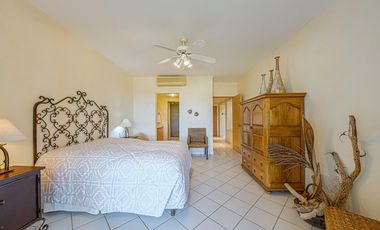 Condominio vista al mar en exclusivo residencial Cabo Real