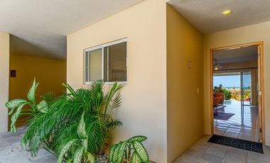Condominio vista al mar en exclusivo residencial Cabo Real