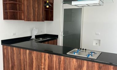 LINDA CASA TOTALMENTE EQUIPADA EN UNA GRAN ZONA