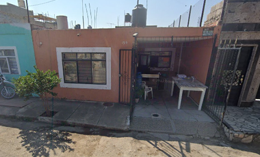 Casa en Venta – De Los Maestros 159, Municipal, Ameca, Jalisco