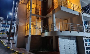 Venta de Casa en Villeta, Cundinamara, OSMAR