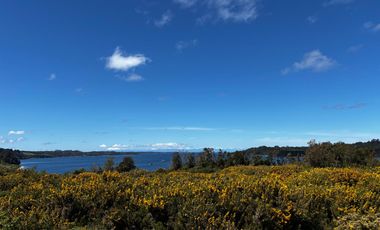 Hermosa parcela en primera línea vista al mar Cerca de Pargua