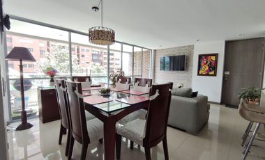 Venta de apartamento en el Poblado, Ciudad del Rio