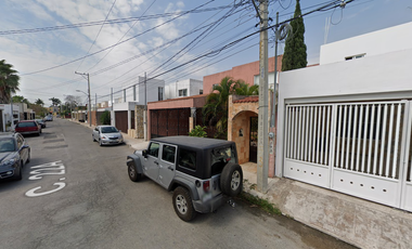 CASA EN VENTA EN MONTEBELLO MERIDA YUCATAN DE REMATE