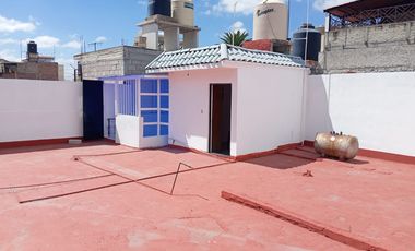 Casa en venta en centro de zumpango. recien remodelada, excelente estado de conservación