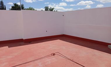 Casa en venta en centro de zumpango. recien remodelada, excelente estado de conservación