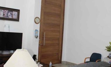 VENDO CASA UNA PLANTA  LOMAS DE JURIQUILLA HERMOSA  NUEVA FINOS ACBADOS