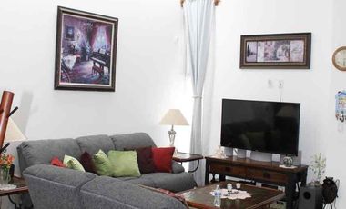 VENDO CASA UNA PLANTA  LOMAS DE JURIQUILLA HERMOSA  NUEVA FINOS ACBADOS