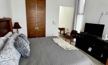 VENDO CASA UNA PLANTA  LOMAS DE JURIQUILLA HERMOSA  NUEVA FINOS ACBADOS