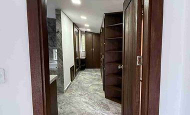 SE ARRIENDA FINCA EN LA VIA MARINILLA-SANTUARIO