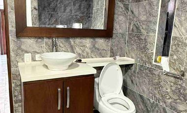 SE ARRIENDA FINCA EN LA VIA MARINILLA-SANTUARIO