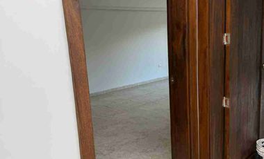 SE ARRIENDA FINCA EN LA VIA MARINILLA-SANTUARIO