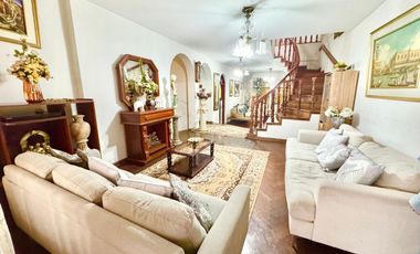 Casa en Santa Patricia – La Molina para Embajadas, Extranjeros y Ejecutivos Viajeros | Full Amoblado | 240 m²