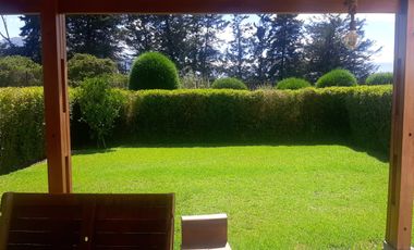 ARMENIA, vendo casa con terreno en conjunto, 3 dormitorios, 2 estacionamientos, seguridad extrema