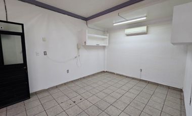 LOCAL EN RENTA, 40 MTS, 10 PTE, TUXTLA GUTIERREZ,CHIAPAS