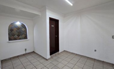 LOCAL EN RENTA, 40 MTS, 10 PTE, TUXTLA GUTIERREZ,CHIAPAS