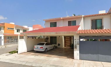 CASA EN CD JUZMAN, JALISCO