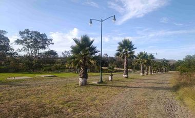 Hermoso terreno campestre