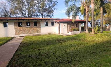 Hermoso terreno campestre