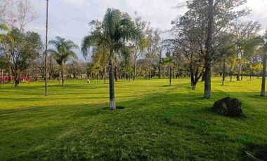 Hermoso terreno campestre