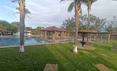 Hermoso terreno campestre