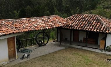 EN VENTA | Quinta en Cruzloma