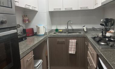 OPORTUNIDAD !! DEPARTAMENTO EN EDIFICIO SANDERS CON VISTAS AL RIO !!