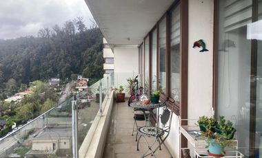 OPORTUNIDAD !! DEPARTAMENTO EN EDIFICIO SANDERS CON VISTAS AL RIO !!