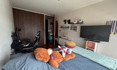 OPORTUNIDAD !! DEPARTAMENTO EN EDIFICIO SANDERS CON VISTAS AL RIO !!