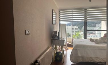 OPORTUNIDAD !! DEPARTAMENTO EN EDIFICIO SANDERS CON VISTAS AL RIO !!