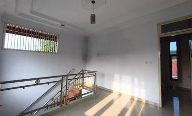 Corner House for Sale – 300m² Land in the Heart of Slawi City, Tegal
