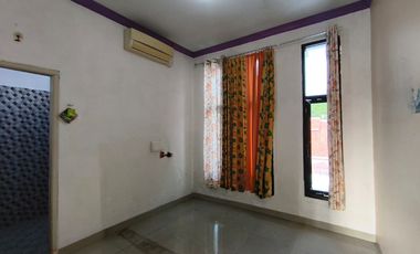 Corner House for Sale – 300m² Land in the Heart of Slawi City, Tegal