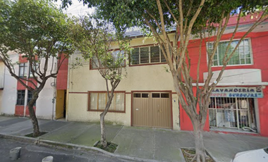 Casa en venta en Nte. 13 113, Col. Moctezuma 2da Secc, Venustiano Carranza, Ciudad de México, CDMX. Gran oportunidad de inversión (remate banc