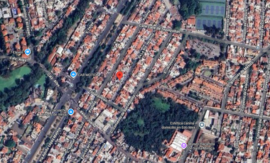 EXCELENTE CASA EN VENTA Y EN PROMOCION HASTA EL MES DE DICIEMBRE U7BICADA EN SANTA vERACRUZ 15 LOTE 48 NZA10 VALLE DE STA MONICA TLALNEPANTLA EDO DE M