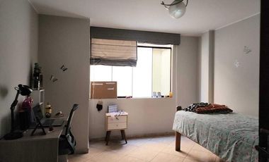 🏡 ALQUILER DE AMPLIA CASA – URB. MARINOS ANTARES, SMP